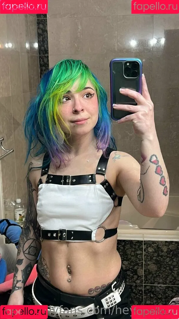 HeyLyssten Onlyfans Photo Gallery 