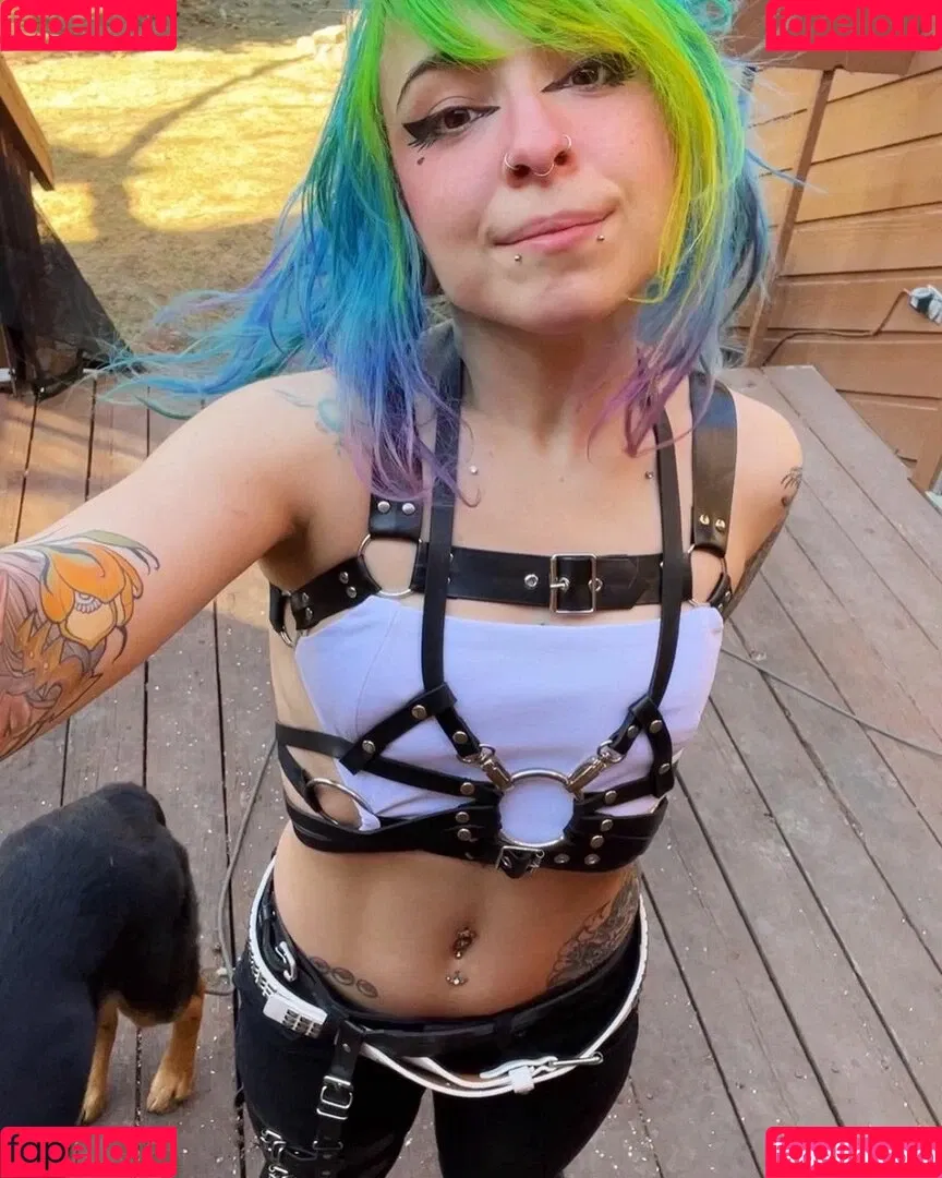 HeyLyssten Onlyfans Photo Gallery 