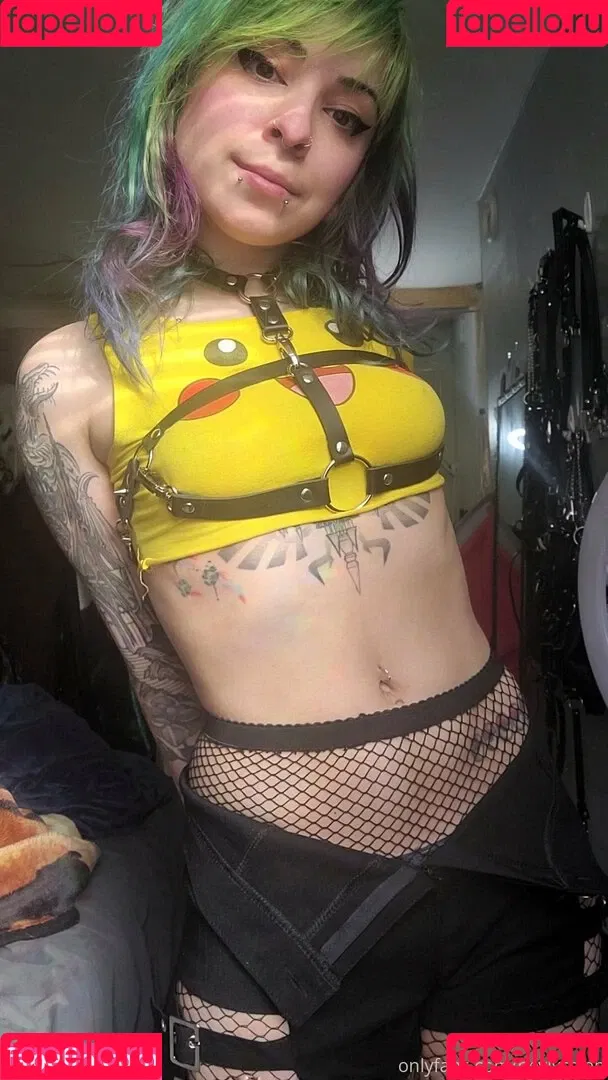 HeyLyssten Onlyfans Photo Gallery 