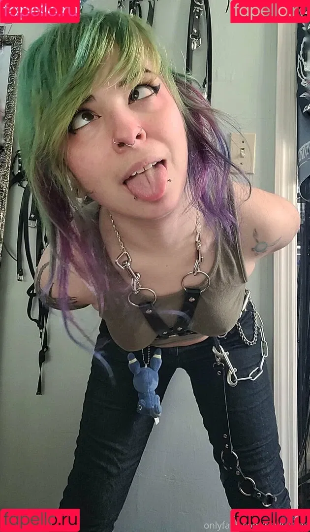HeyLyssten Onlyfans Photo Gallery 