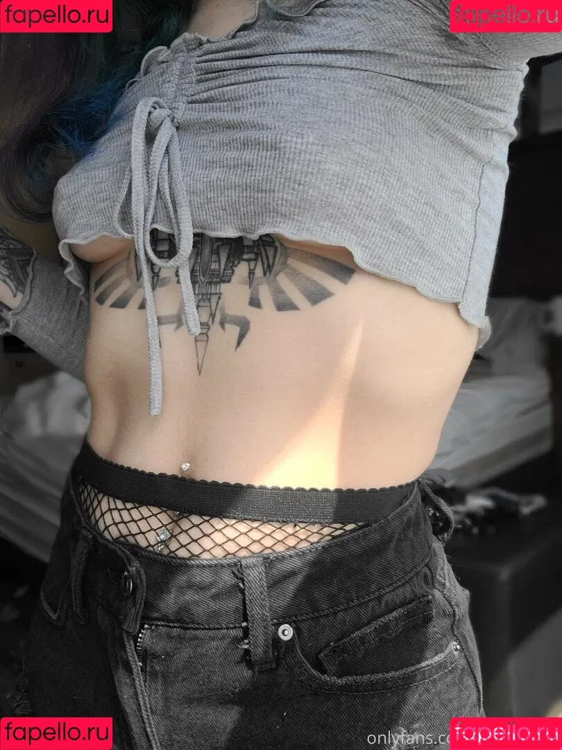 HeyLyssten Onlyfans Photo Gallery 