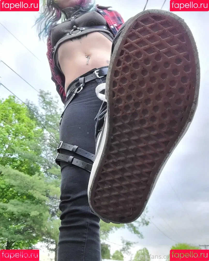 HeyLyssten Onlyfans Photo Gallery 