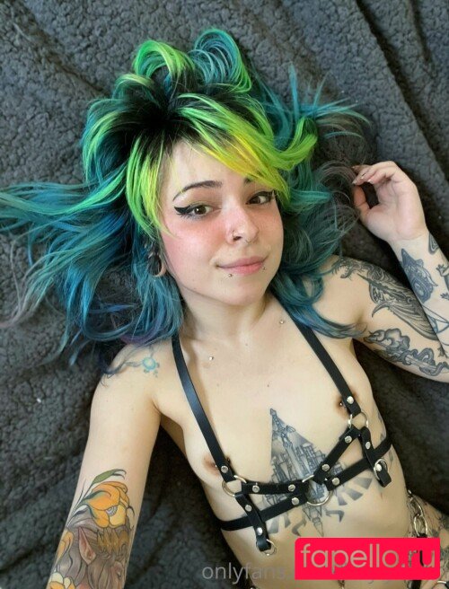 HeyLyssten Onlyfans Photo Gallery 