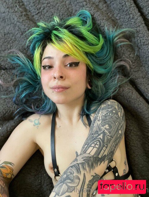 HeyLyssten Onlyfans Photo Gallery 