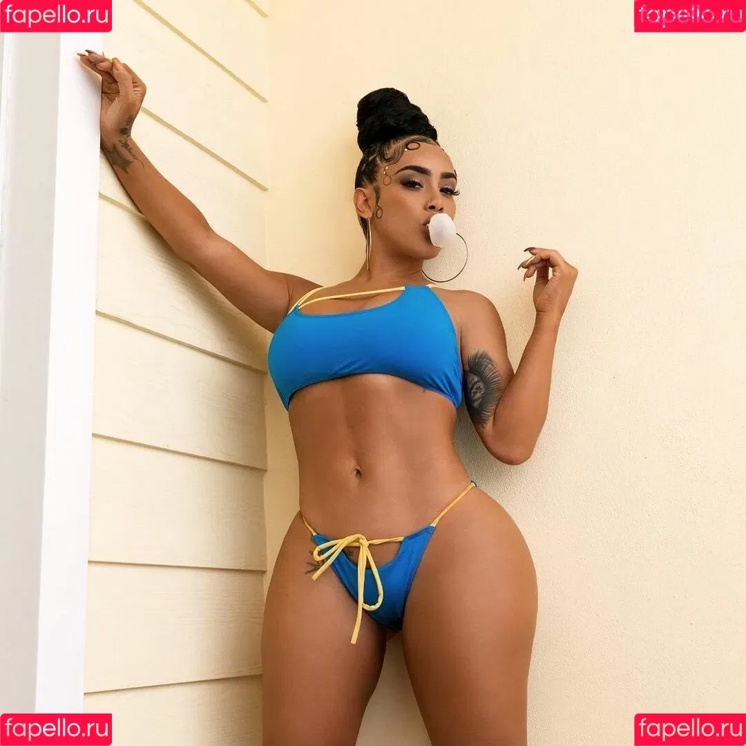 Jasmin Cadavid Onlyfans Photo Gallery 