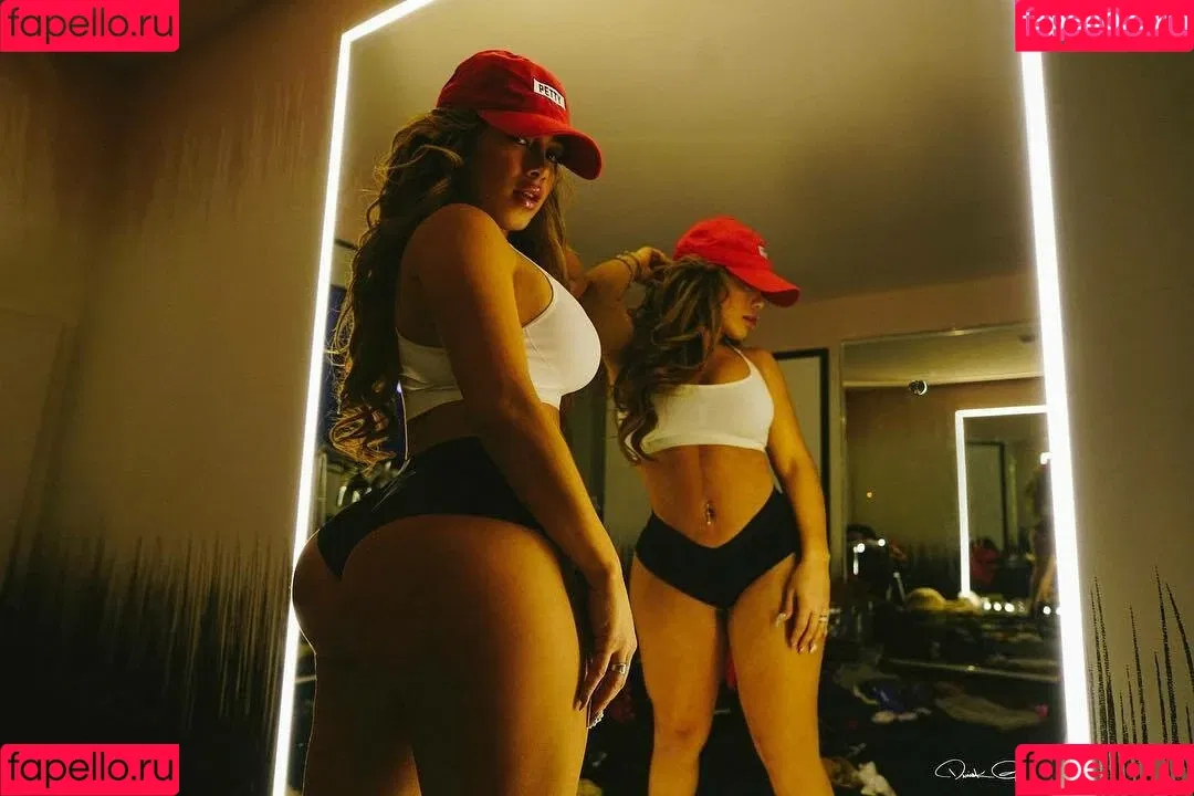 Jasmin Cadavid Onlyfans Photo Gallery 
