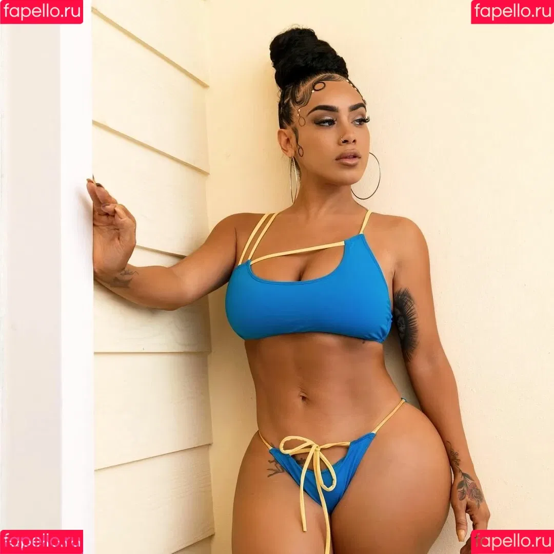 Jasmin Cadavid Onlyfans Photo Gallery 