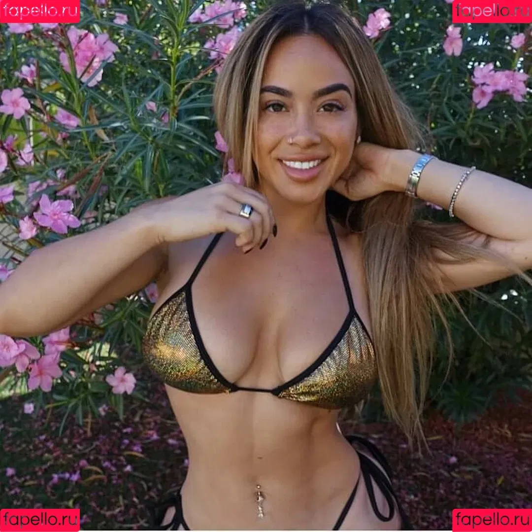 Jasmin Cadavid Onlyfans Photo Gallery 