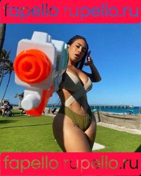 Jasmin Cadavid Onlyfans Photo Gallery 