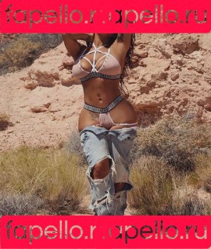 Jasmin Cadavid Onlyfans Photo Gallery 