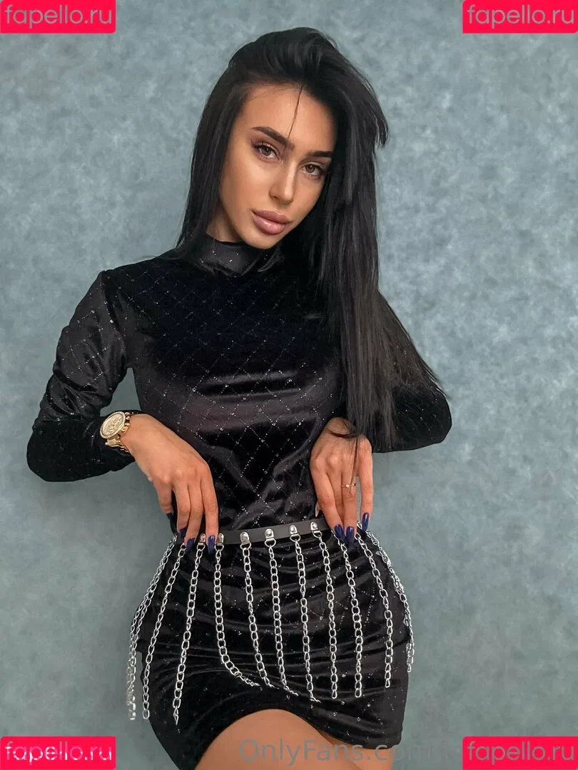 Louise.vip Onlyfans Photo Gallery 