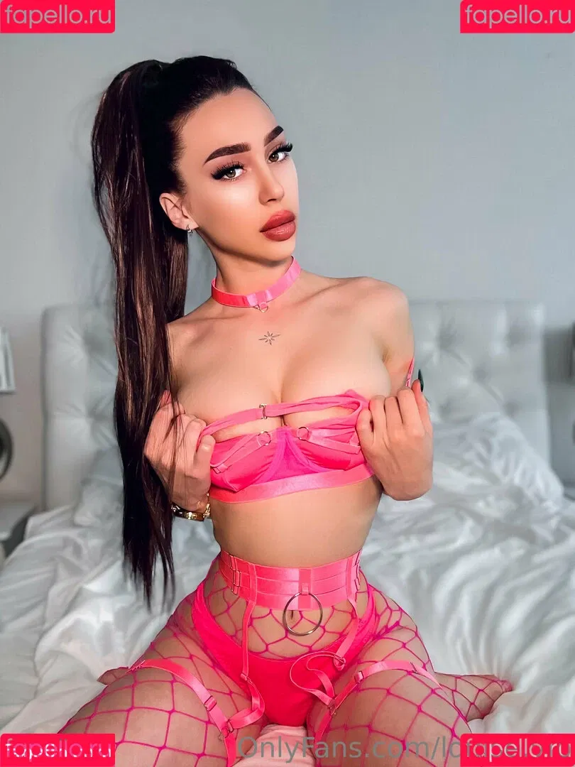 Louise.vip Onlyfans Photo Gallery 