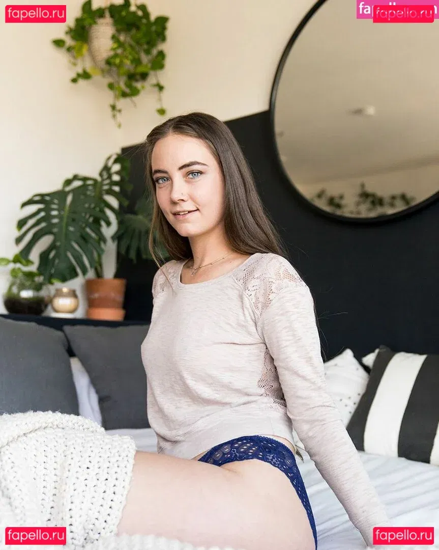 jenellelolitiaa Onlyfans Photo Gallery 