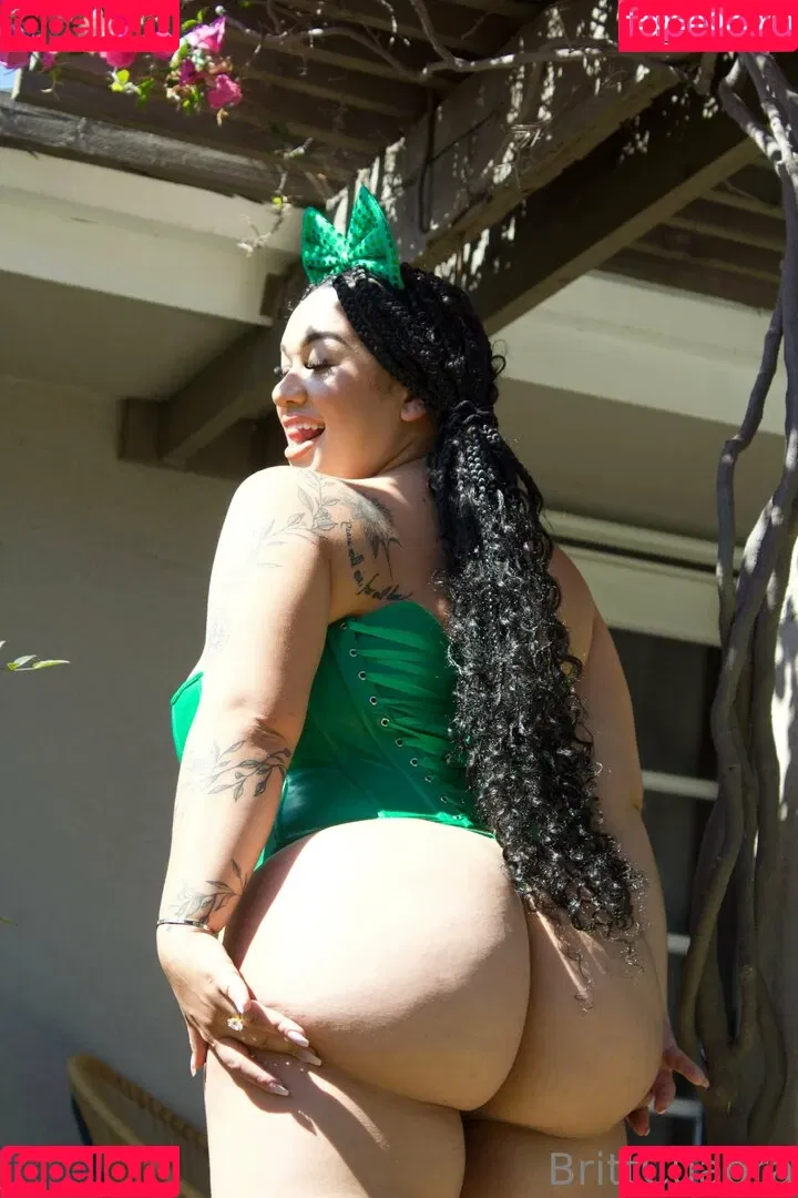 Britt Cuadra Onlyfans Photo Gallery 
