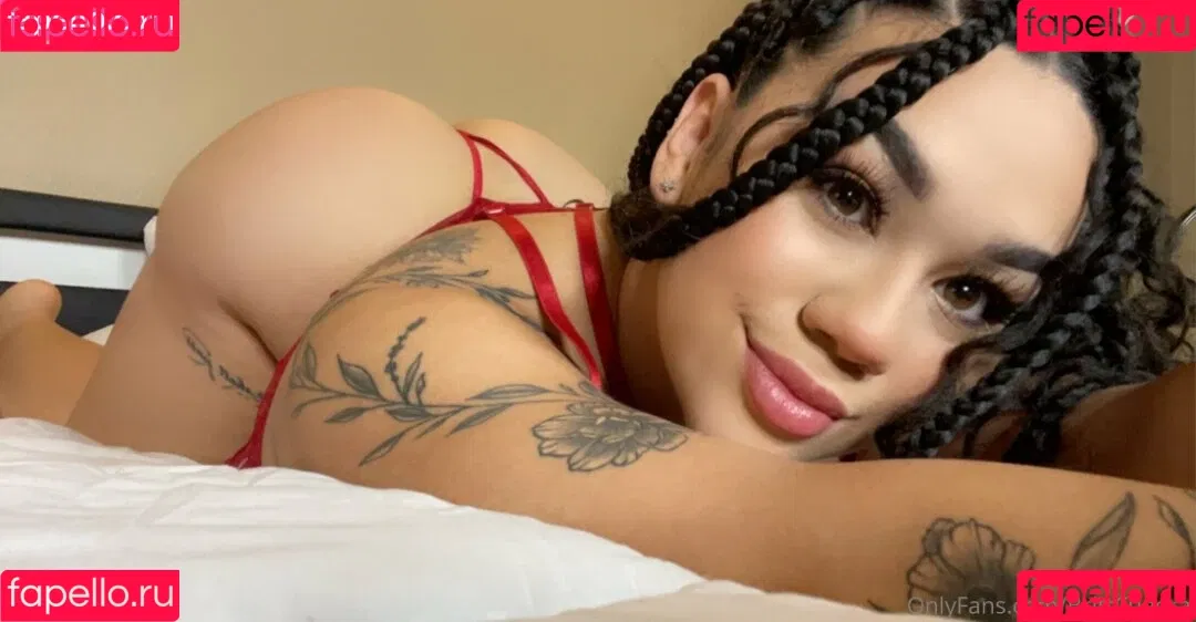 Britt Cuadra Onlyfans Photo Gallery 