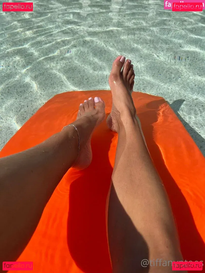 alittleoftiff Onlyfans Photo Gallery 