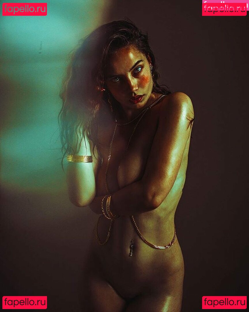 Cecilie Hvidbak Ostergaard / cwhitehill Onlyfans Photo Gallery 