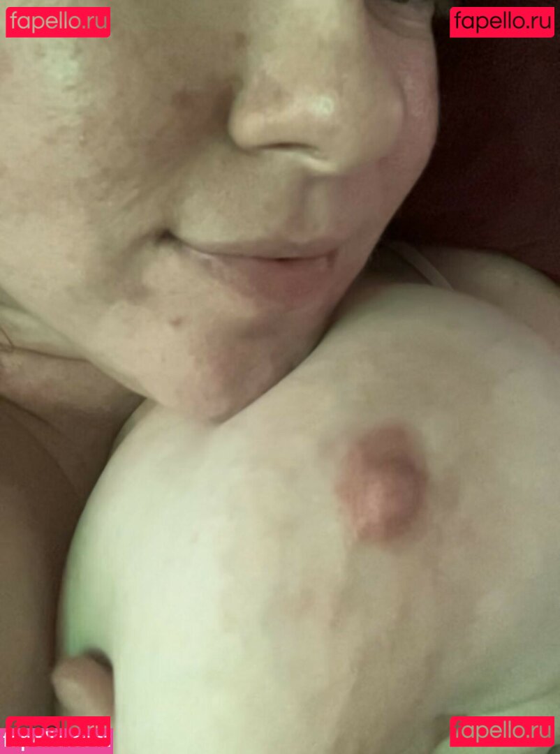/ OneLoveChels / yumslut Nude Onlyfans Photo 48