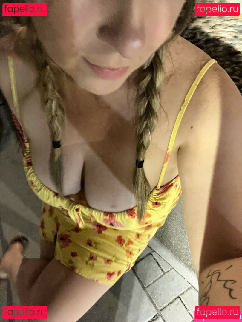 / OneLoveChels / yumslut Nude Onlyfans Photo 22