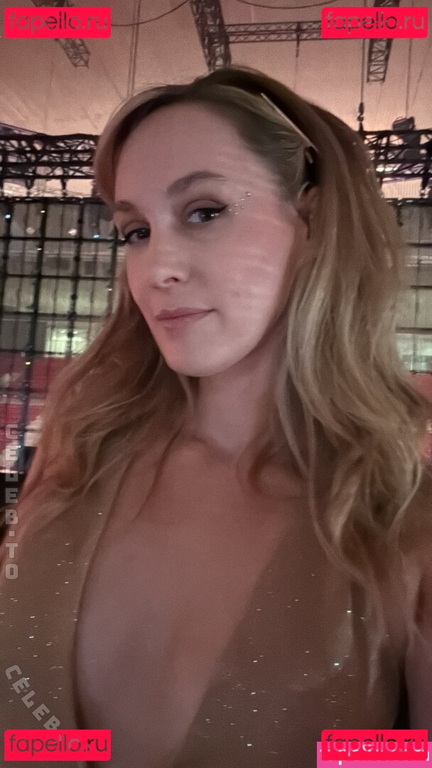 Eefje Depoortere / eefjah Onlyfans Photo Gallery 