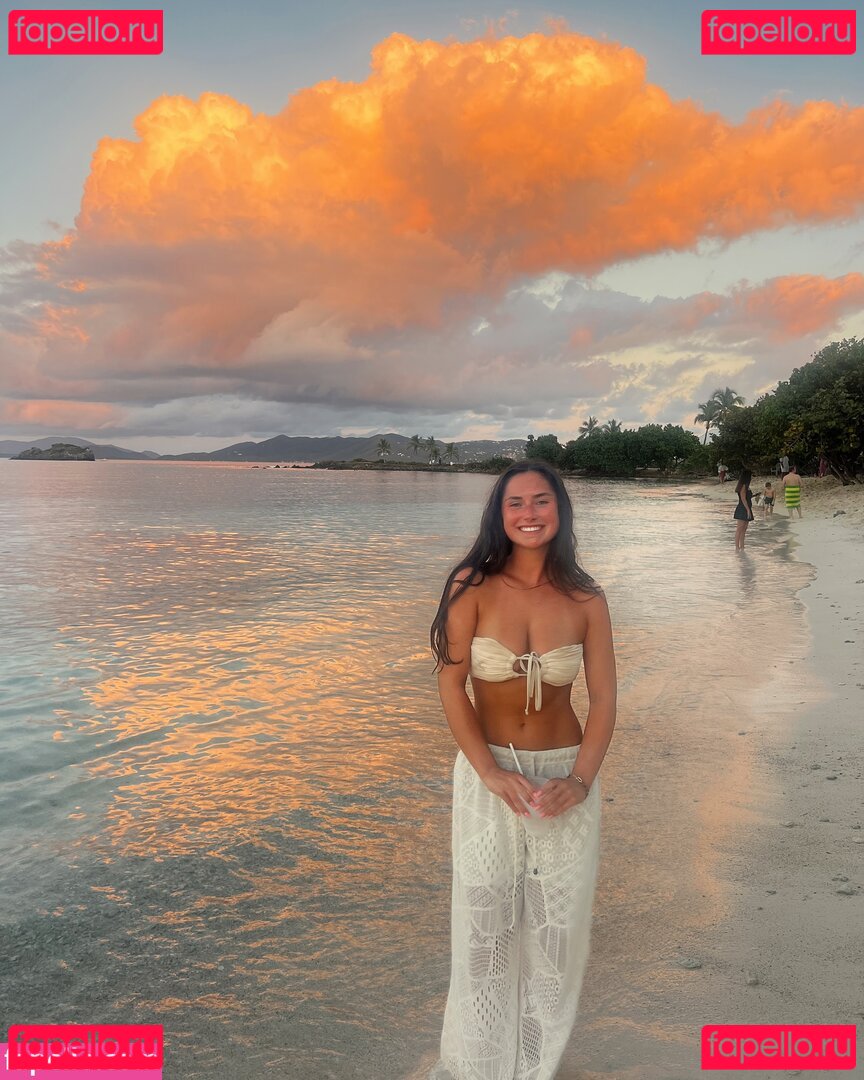 Anna Paige Lambert / annapaigelambert Onlyfans Photo Gallery 