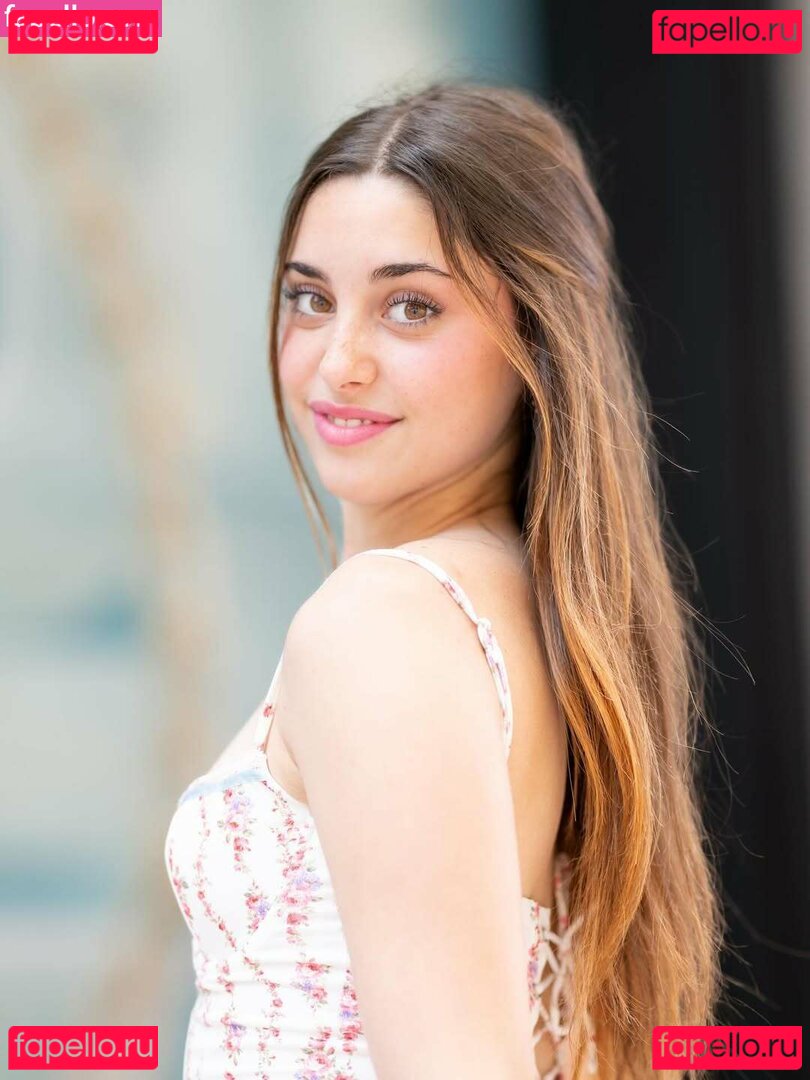 Iris Di Domenico / iris_didomenico Onlyfans Photo Gallery 