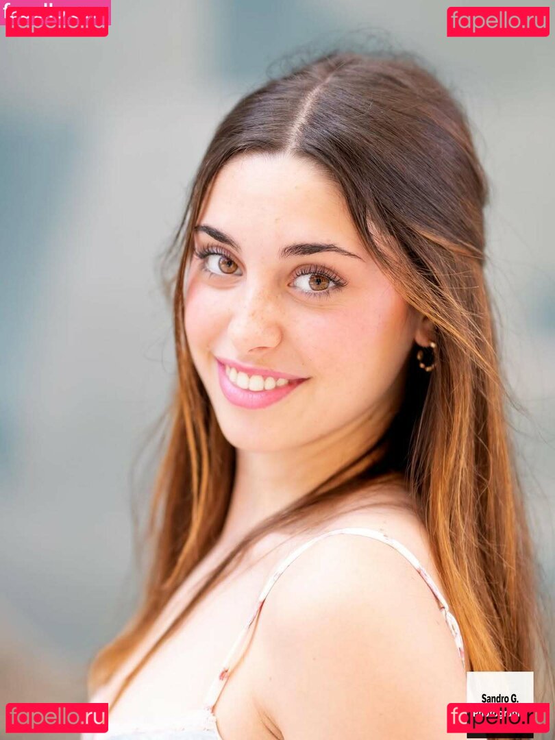 Iris Di Domenico / iris_didomenico Onlyfans Photo Gallery 