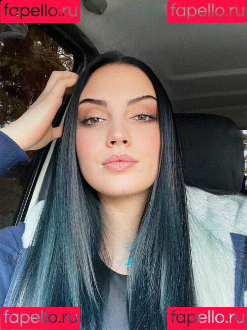 Isabella Rivas Onlyfans Photo Gallery 