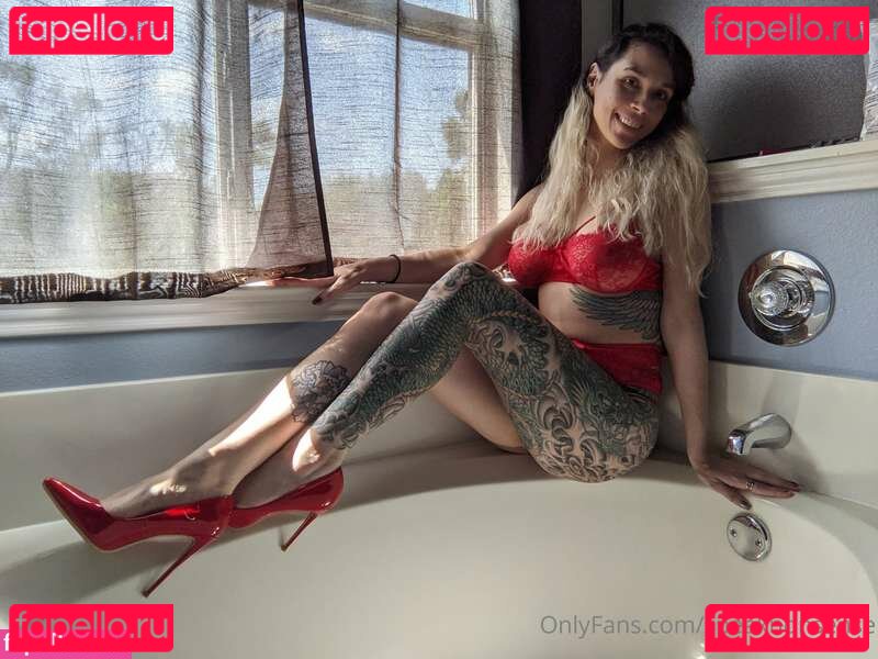 speak_nonsense / speaknonsense Onlyfans Photo Gallery 