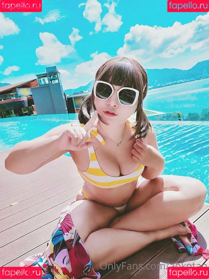 Aokotan Onlyfans Photo Gallery 