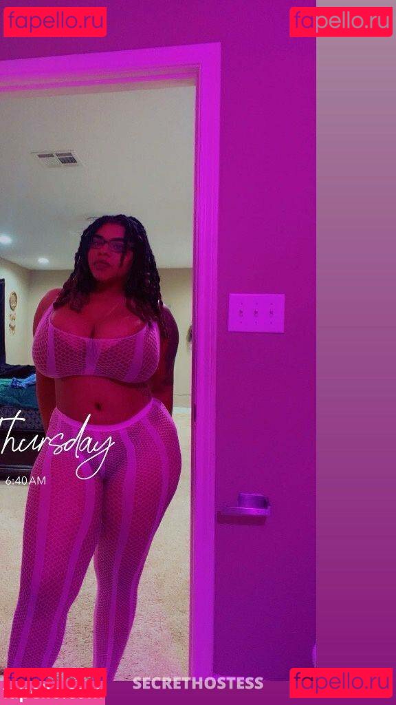 msmalanii Onlyfans Photo Gallery 