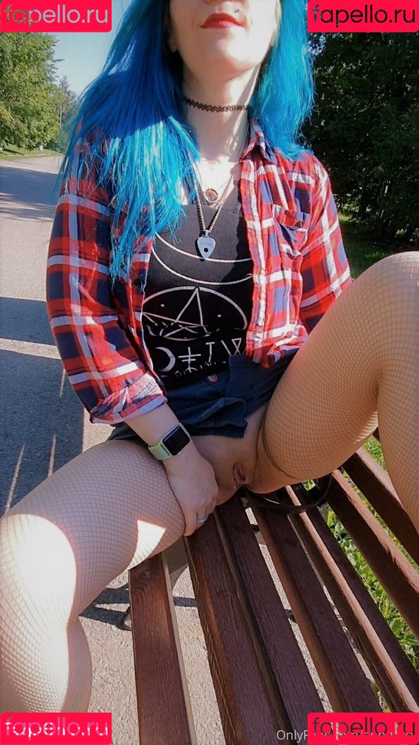 Ann Darcy Onlyfans Photo Gallery 