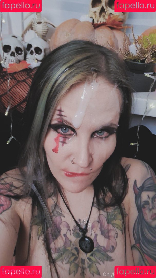 Ann Darcy Onlyfans Photo Gallery 