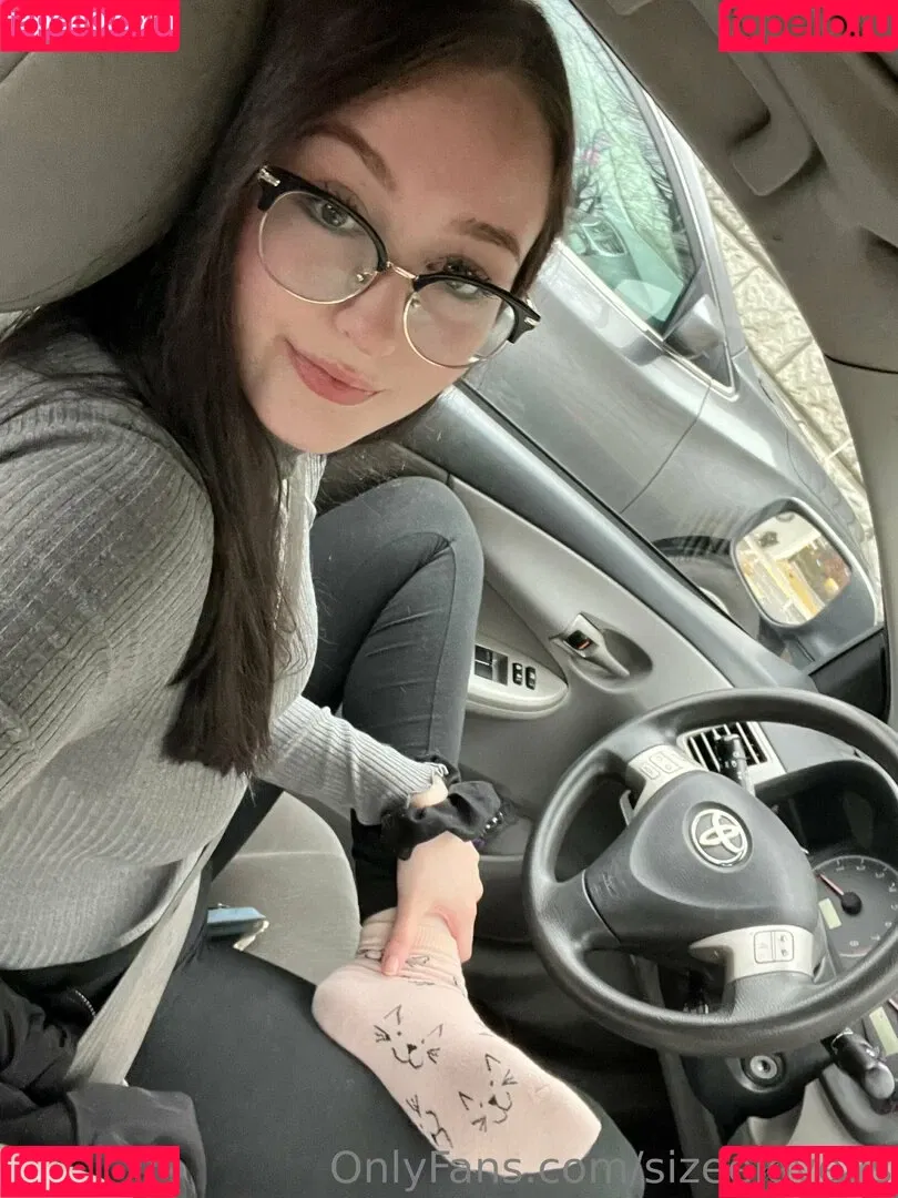 Sizeelevens Onlyfans Photo Gallery 
