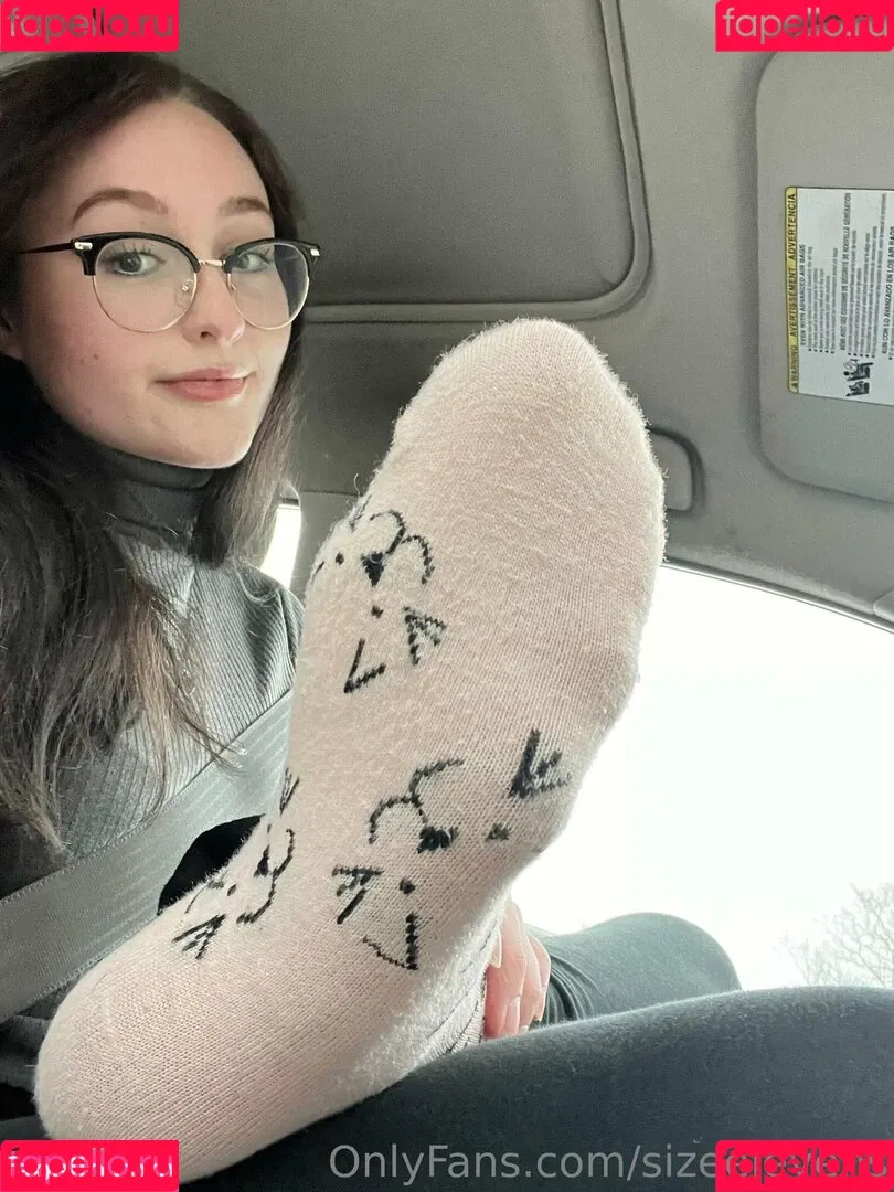 Sizeelevens Onlyfans Photo Gallery 