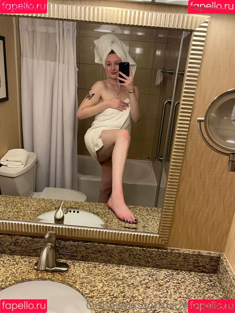 Sizeelevens Onlyfans Photo Gallery 