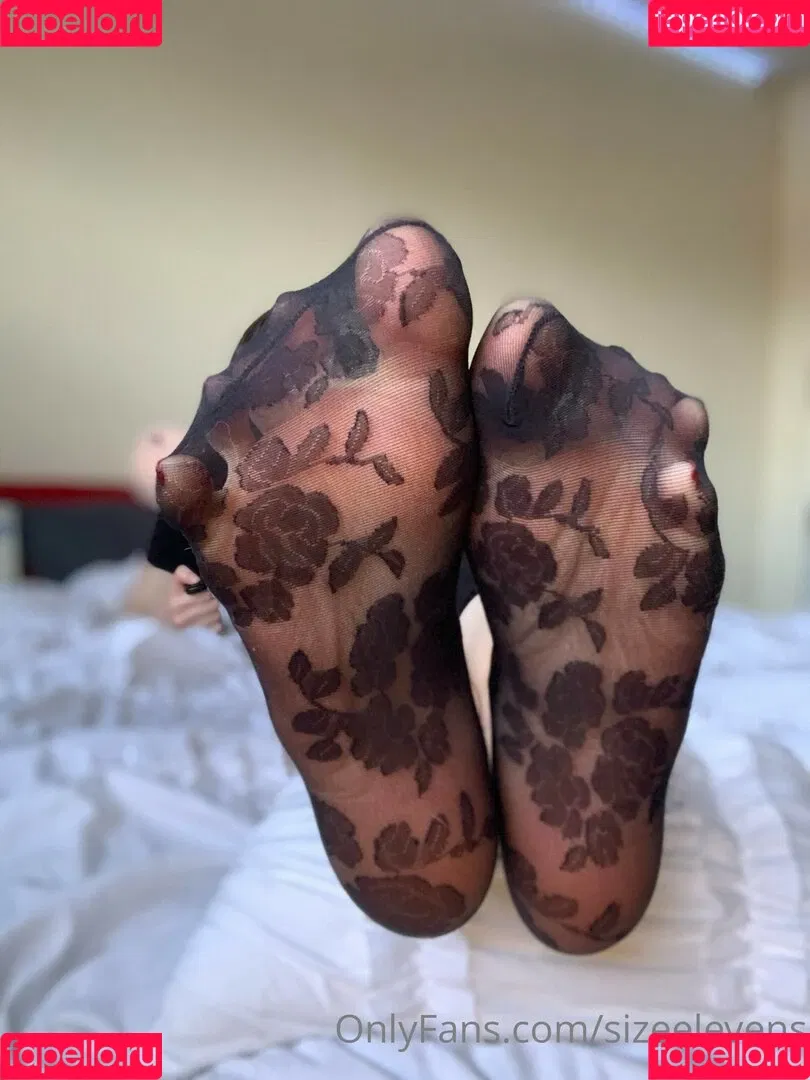 Sizeelevens Onlyfans Photo Gallery 