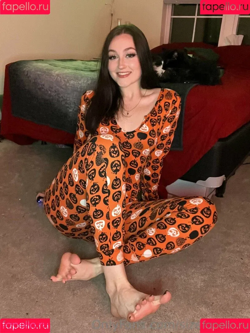 Sizeelevens Onlyfans Photo Gallery 