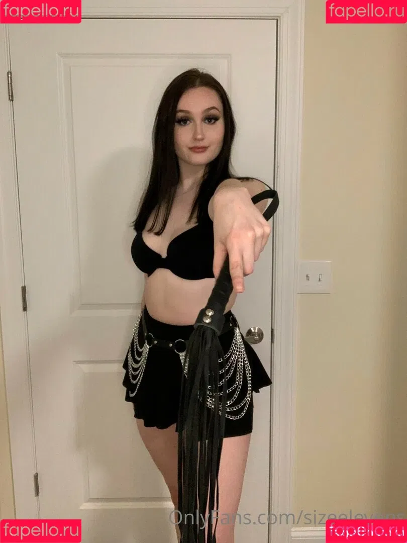 Sizeelevens Onlyfans Photo Gallery 