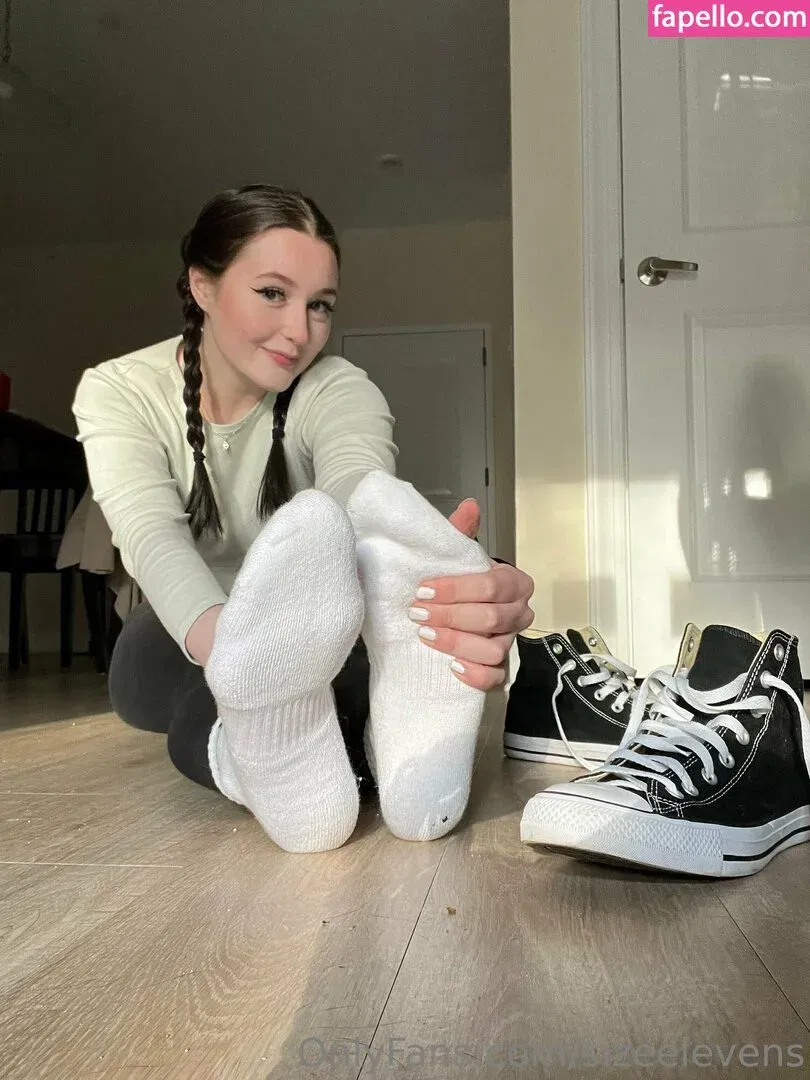 Sizeelevens Onlyfans Photo Gallery 