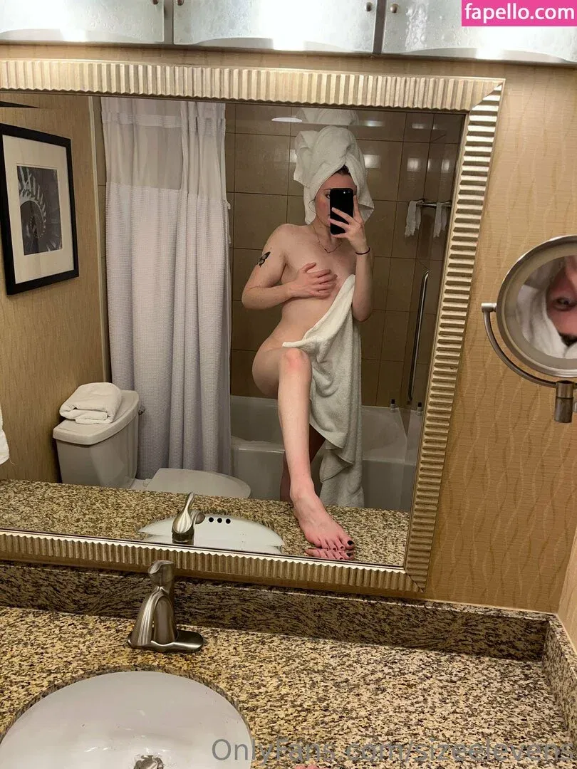 Sizeelevens Onlyfans Photo Gallery 