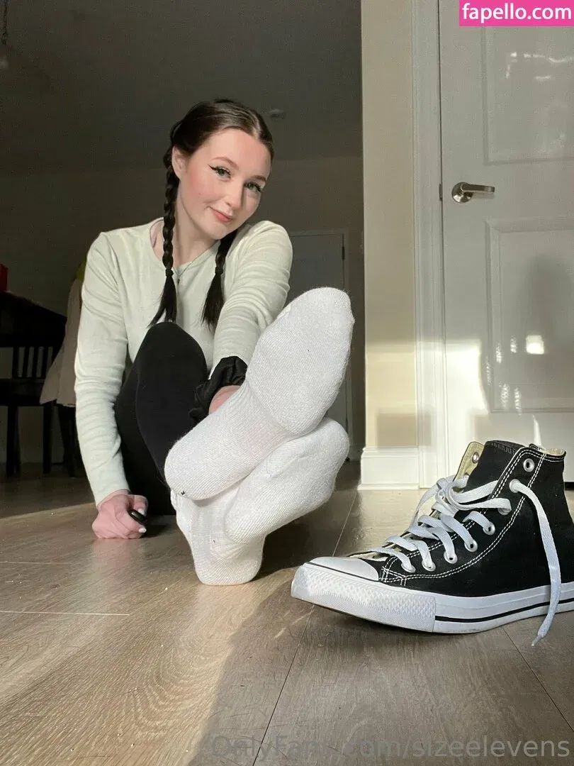 Sizeelevens Onlyfans Photo Gallery 