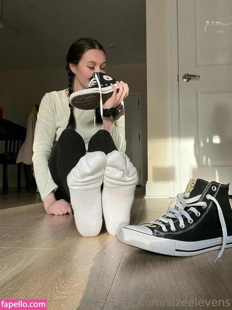 Sizeelevens Onlyfans Photo Gallery 