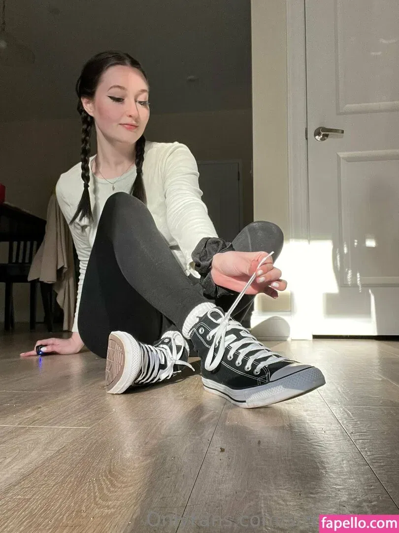 Sizeelevens Onlyfans Photo Gallery 