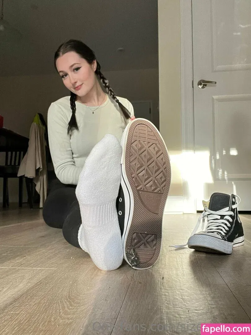 Sizeelevens Onlyfans Photo Gallery 