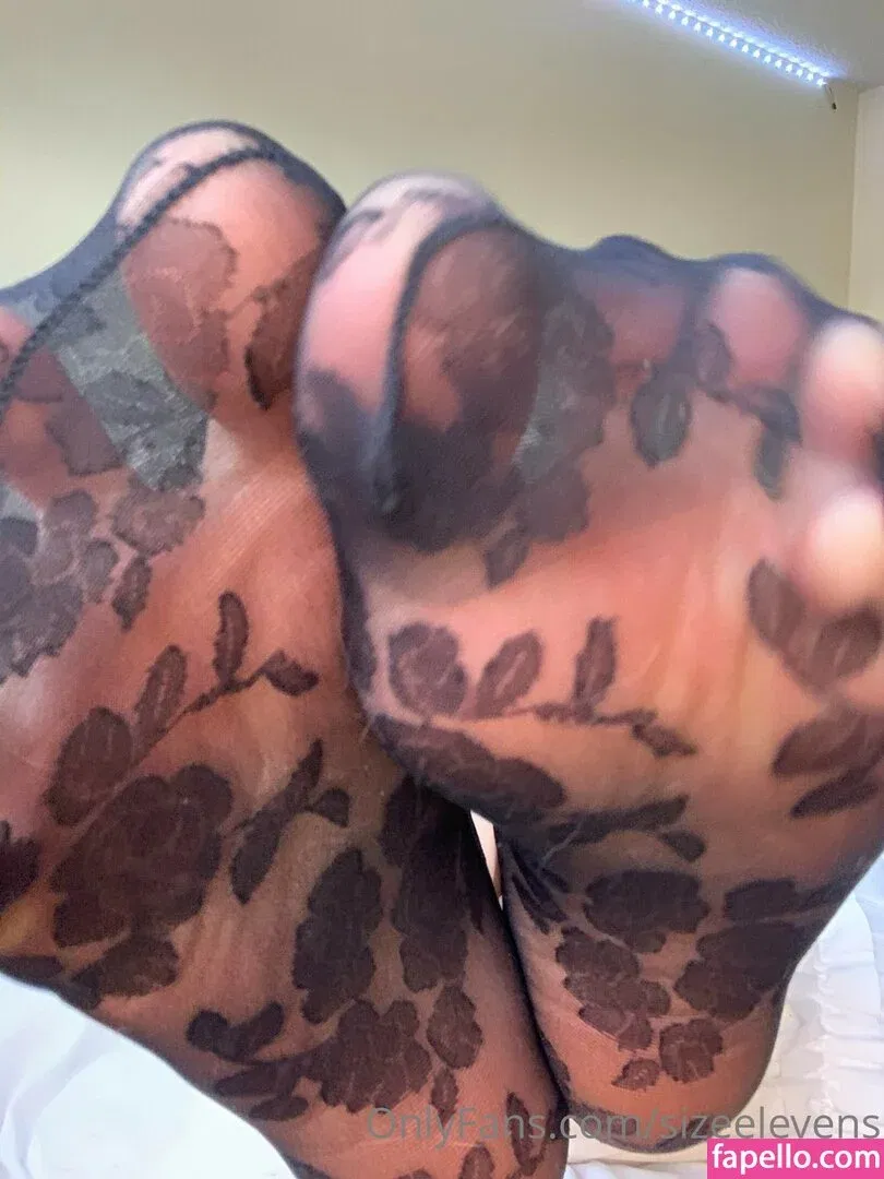 Sizeelevens Onlyfans Photo Gallery 