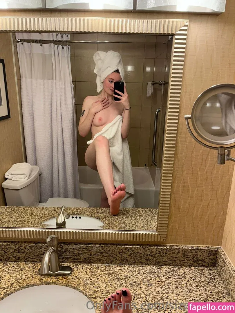 Sizeelevens Onlyfans Photo Gallery 