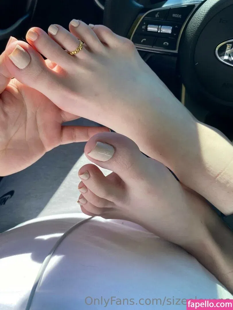 Sizeelevens Onlyfans Photo Gallery 