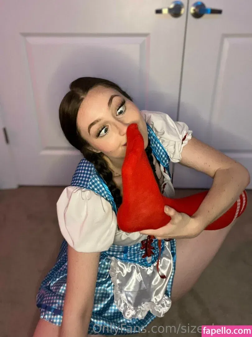 Sizeelevens Onlyfans Photo Gallery 