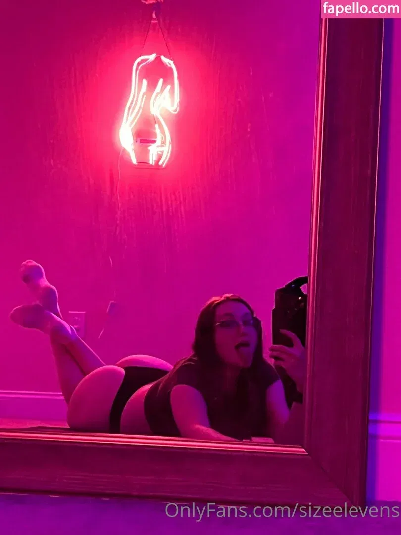 Sizeelevens Onlyfans Photo Gallery 
